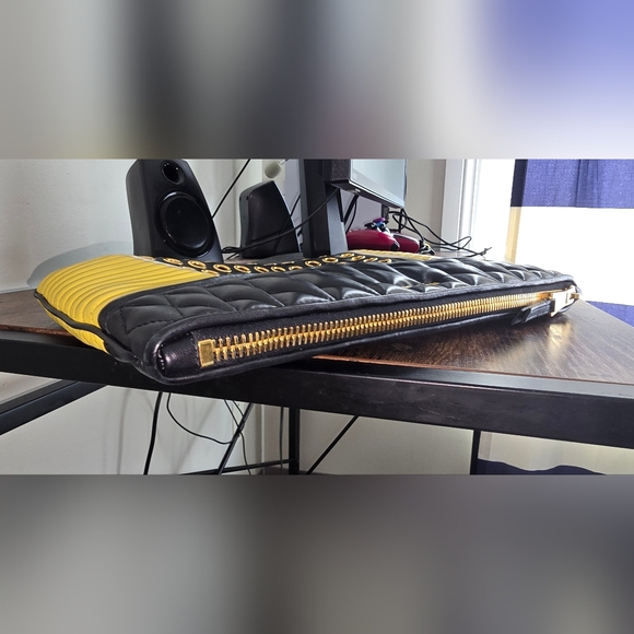 Miu Miu Nappa Biker Vele Pochette - Picture 5 of 17